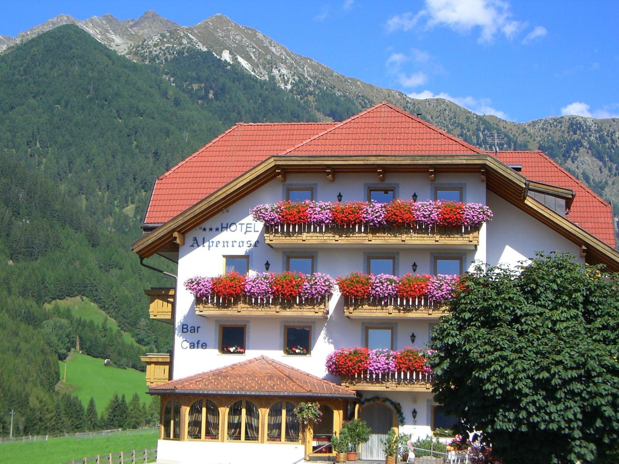 B&B Hotel Alpenrose Rooms & Apartments Valles Dış mekan fotoğraf